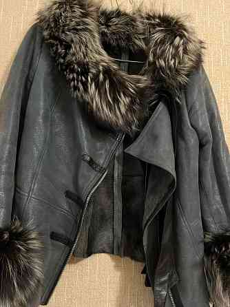Продам новую дубленку натуральную красивого серого цвета. Размер 44 (S) Донецк