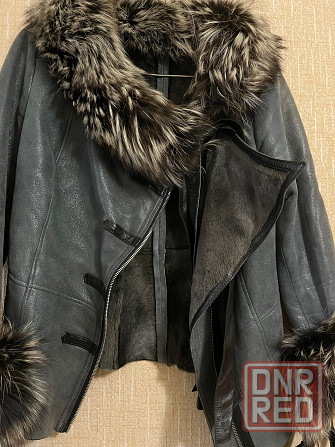 Продам новую дубленку натуральную красивого серого цвета. Размер 44 (S) Донецк - изображение 1