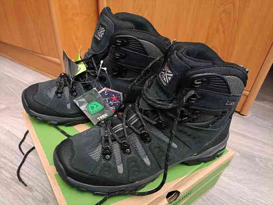 Новые демисезонные ботинки. Размер 42 Макеевка