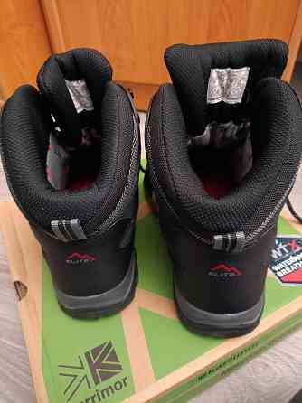 Новые демисезонные ботинки. Размер 42 Макеевка