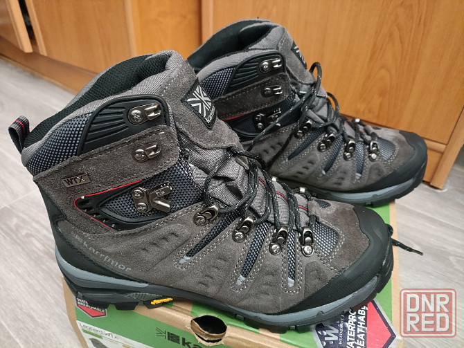 Новые непромокаемые ботинки. Размер 41 Макеевка - изображение 1