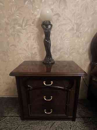 Продам двуспальную кровать Макеевка