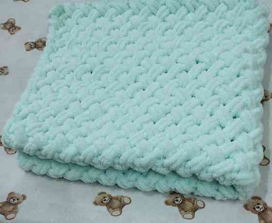 вязаный детский плед Макеевка