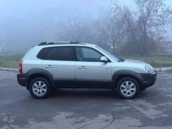 Hyundai Tucson 2006 год Шахтерск