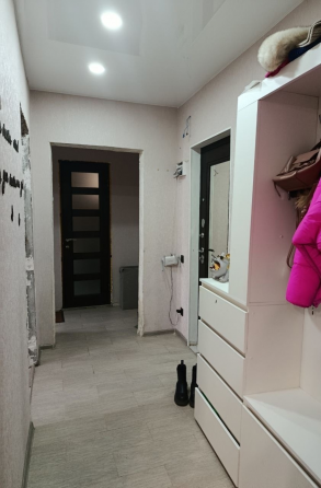 Продажа 2-комнатной квартиры 6/9 в Горняцком р-не Макеевка