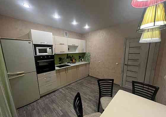 Сдам 2-комнатную квартиру в Ленинском районе, Цирк, ул Стадионная. Донецк