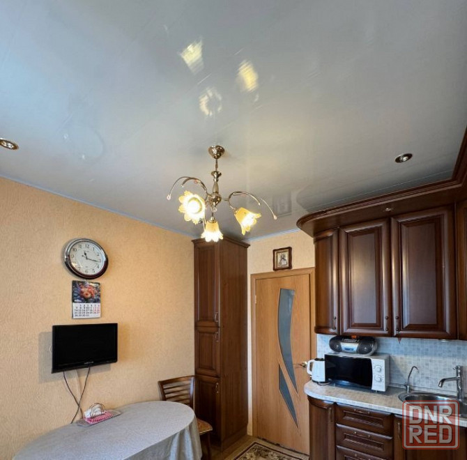 Сдается уютная двухкoмнатнaя квартира, Ворошиловский район, Донбасс Палас, Донецк - изображение 2