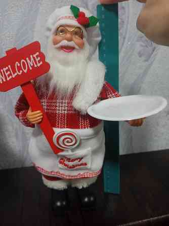 Новогодние новые игрушки. Донецк