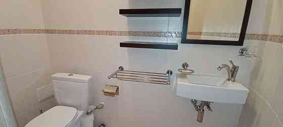 Сдам двухуровневую 3-х комн 200 м². Своя терраса. Три санузла. Гардероб. +Паркинг! Вода всегда-1000л Донецк