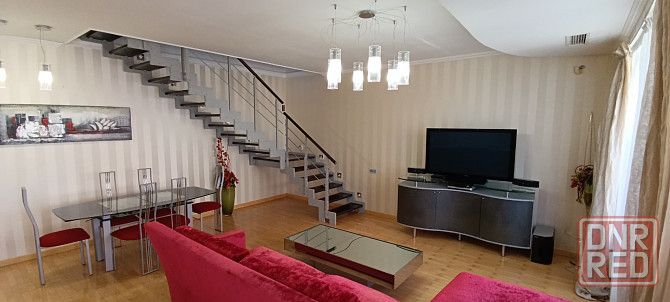 Сдам двухуровневую 3-х комн 200 м². Своя терраса. Три санузла. Гардероб. +Паркинг! Вода всегда-1000л Донецк - изображение 1
