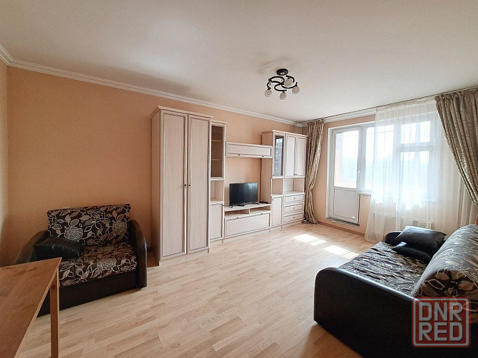 Сдаётся однокомнатная квартира в Буденовском районе по ул. Независимости. Донецк - изображение 6