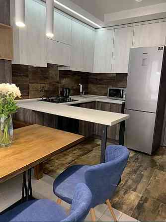 Сдается 2-комнатная квартира Район: Ленинский Ориентир: Ленинский пр-кт Донецк