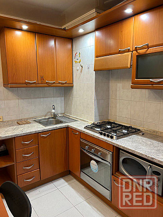 Аренда 2х Комнатной Квартиры - Ворошиловский Район -Набережная/ Проспект Маяковского -Вода Идёт 24/7 Донецк - изображение 1