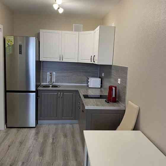 Сдача крупногабаритной двухкомнатной квартиры по адресу Киевский район, ул. Тренева. Донецк