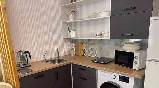 Сдам очень уютную , тихую , светлую квартиру в Калининском районе. Донецк