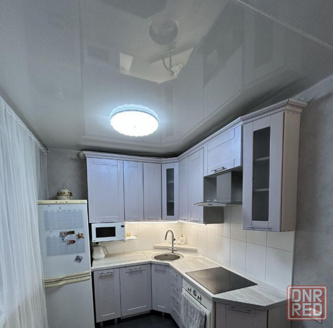 Двушка в Ленинском районе у Цирка Донецк - изображение 1