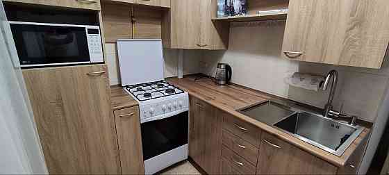 Впервые сдается однокомнатная квартира. Киевский район, ориентир Шахтерская площадь, улица Артема. Донецк