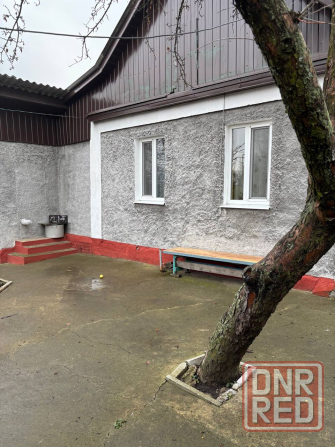 Продажа дома с газом в Горняцком районе, Красная горка, ориентир заправка, авторынок Макеевка - изображение 4