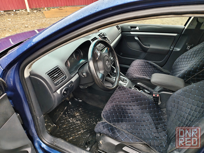 VW Jetta 5 2009 г. в. 1.4TSI DSG Макеевка - изображение 8