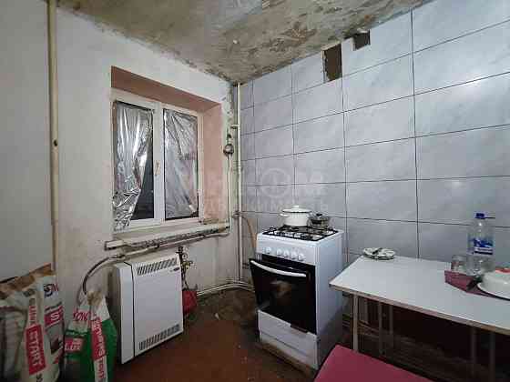 Продам 2к 15-я Линия с а.о. Центр Города Луганск