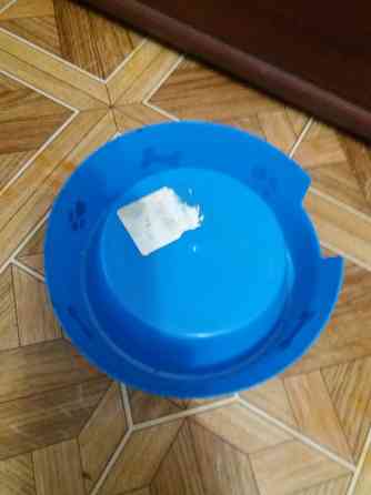 Продам миску для еды для собаки Донецк