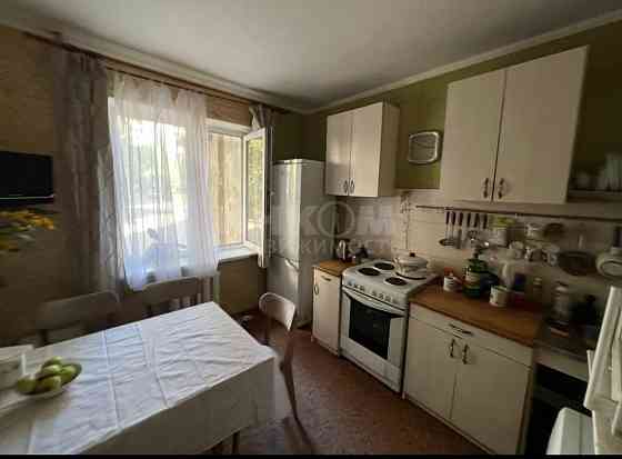 Продам 4к ул. Фрунзе Луганск