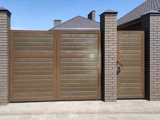 Распашные гаражные ворота DoorHan Донецк