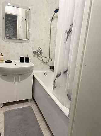 Сдаётся 2 комнатная квартира Район: Буденновский Ориентир: Караван Донецк