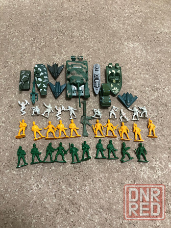 Солдатики с военной техникой Донецк - изображение 1