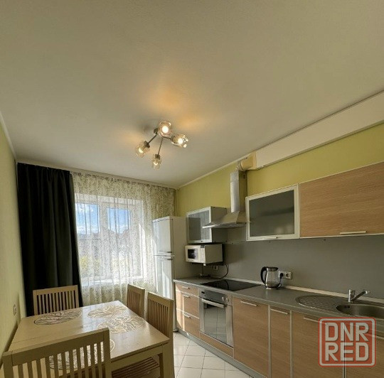 Сдаю двухкомнатную квартиру 50.0 м² этаж 5, город Донецк, Донецк - изображение 1