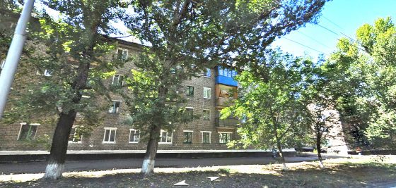 2-ком.кв. Центральная часть Макеевки. ул.Ленина. 4-й этаж. Цена : 1.7 млн.руб. Макеевка