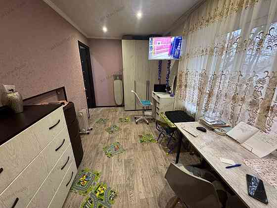 Продам 2-х комнатную квартиру в Донецке, Ленинский район ( ор-р универмаг Радуга) Донецк