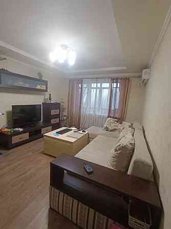 продам современную 3-комнатную квартиру пл. Свободы Донецк