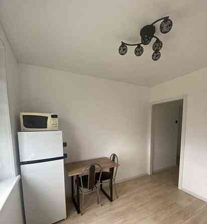 Сдаю однокомнатную квартиру в Куйбышевском районе на 4 этаже Донецк