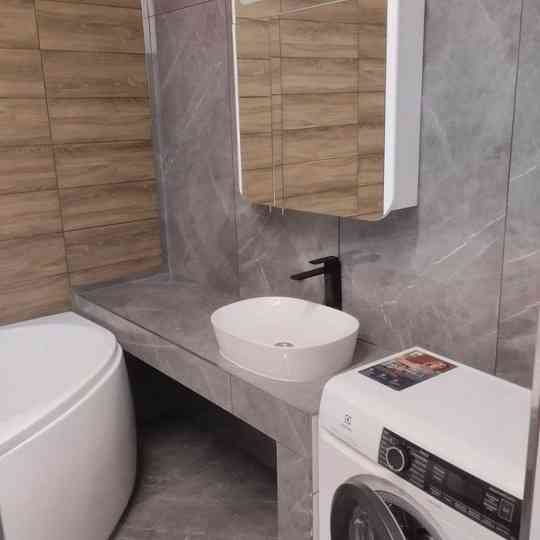 Сдам 1 комнатную квартиру-студию в Ворошиловском районе. Донецк