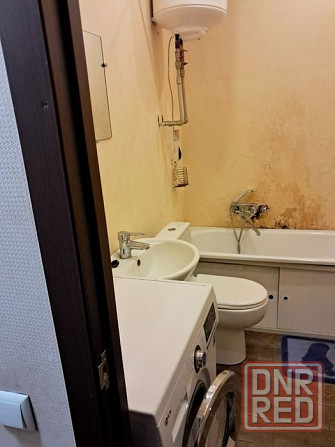 Сдаётся однокомнатная квартира в Калининском районе по проспекту Ильича. Донецк - изображение 2