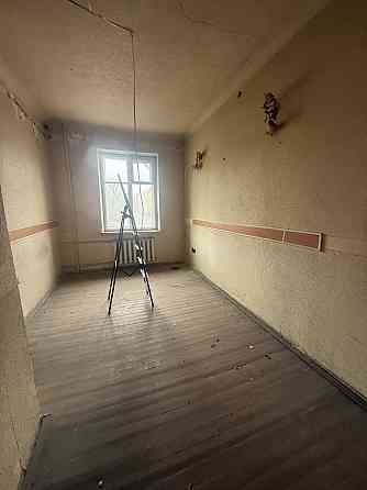 Продам 4-х комнатную квартиру на Гвардейке,пос.Орджоникидзе Макеевка