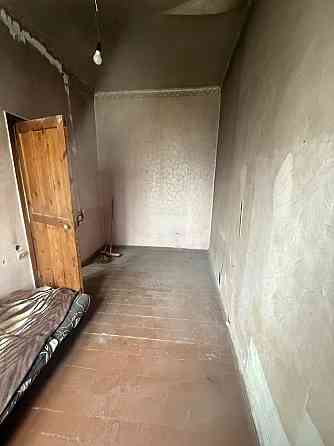 Продам 4-х комнатную квартиру на Гвардейке,пос.Орджоникидзе Макеевка