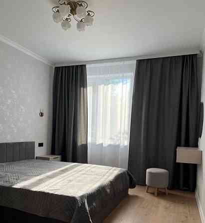 Сдаю двухкомнатную квартиру в Ворошиловском районе на 4 этаже Донецк