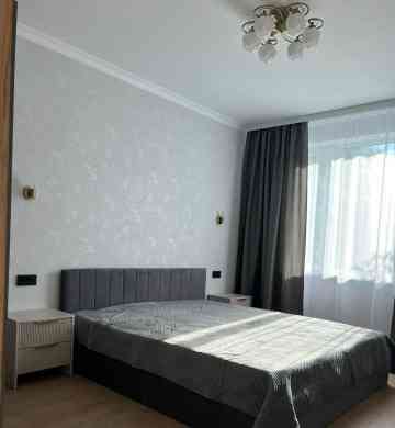 Сдаю двухкомнатную квартиру в Ворошиловском районе на 4 этаже Донецк