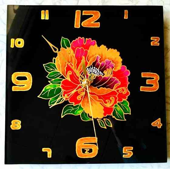 Часы "Ты мой цветочек Black", 25 на 25 см. Новые, в упаковке. Донецк