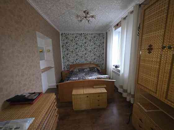 Срочная продажа 3-комнатная квартира на земле с приватированной земельным участком Макеевка