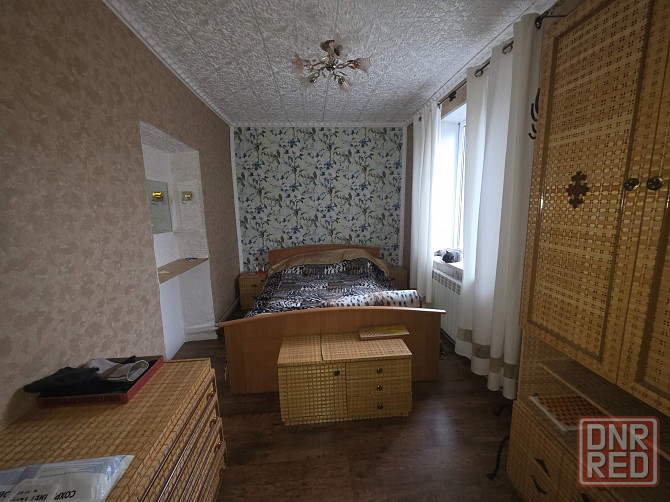 Срочная продажа 3-комнатная квартира на земле с приватированным земельным участком Макеевка - изображение 1