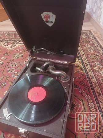 Патефон Макеевка - изображение 1