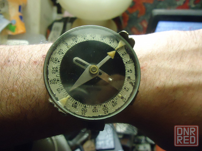 На мусоре коробки, Андриянов Донецк - изображение 1