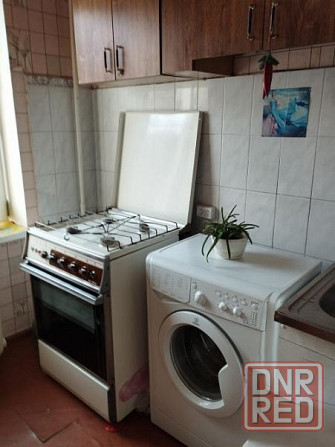 Продаю 1-комнатную квартиру в Ленинском районе, ул. Аравийская Донецк - изображение 1