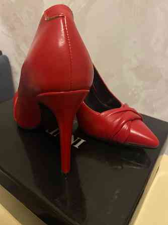 Туфли красные из экокожи Донецк