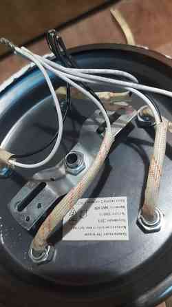 Светильник в комнату (люстра) Донецк