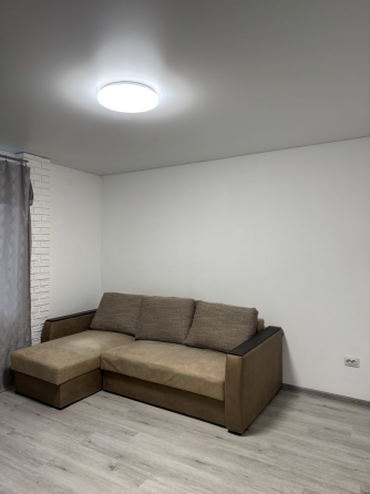 Ориентир Обжора возле Калининского рынка Донецк