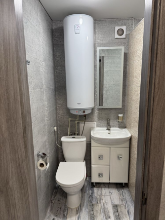 Ориентир Обжора возле Калининского рынка Донецк